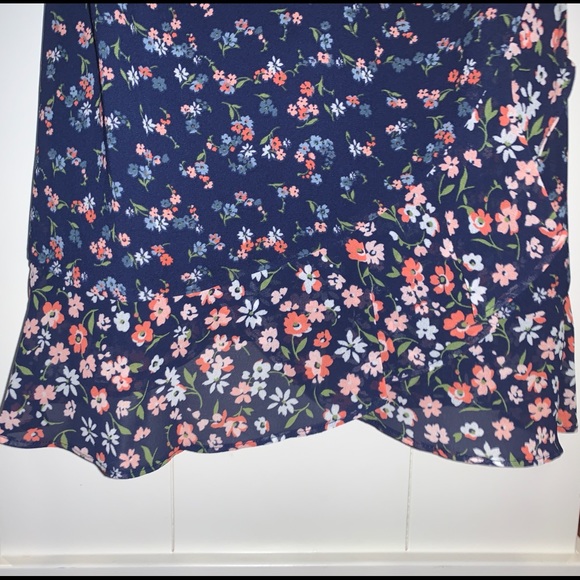 Michael Kors dress - Picture 3 of 9